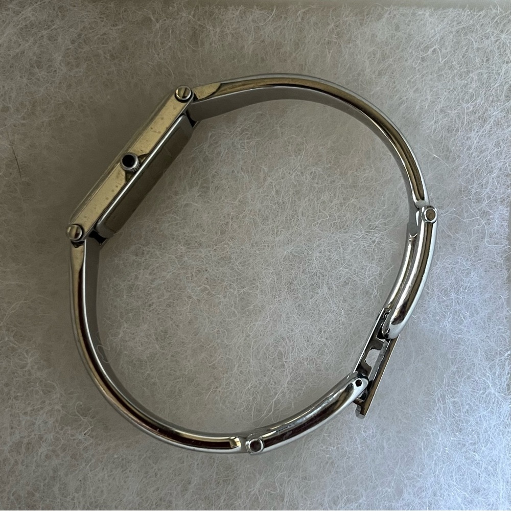Vintage Gucci Silver Bangle Watch with Black Dial (EUC) - Picture 2 of 5